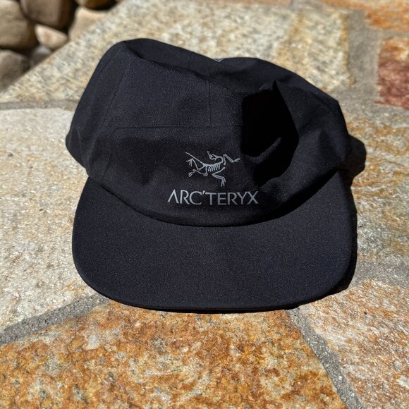 Arc'teryx Gore-Tex 5 Panel Hat - Picture 1 of 3